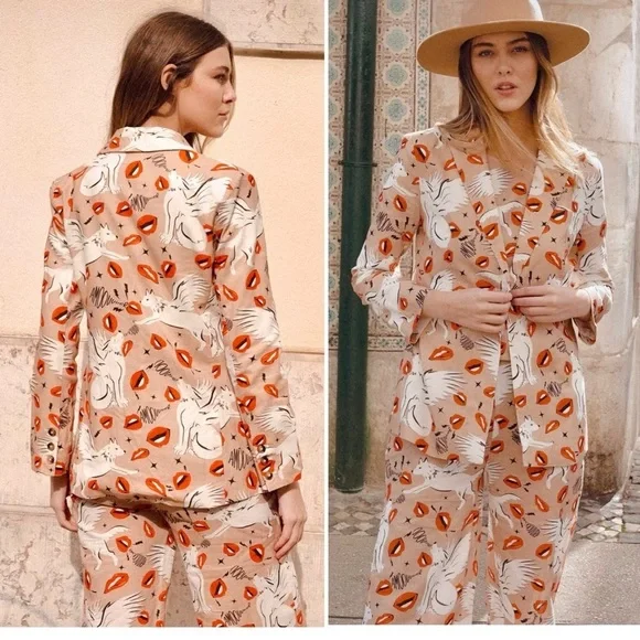 LAS SURENAS Wolf Kisses Lip Amore Print Single Button Linen Loose Fit Blazer - Picture 4 of 16